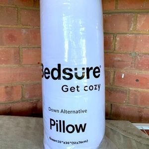 🆕 Down-Alternative Pillow